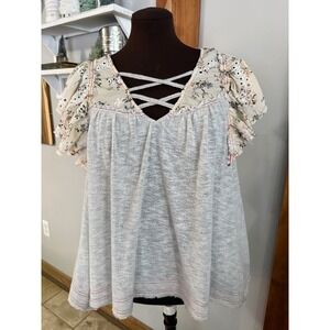 BKE Women Grey Floral Eyelet Lace Up Babydoll Top Medium romantic feminine